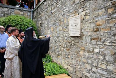 (Video) La Mănăstirea Pângărați s-a dezvelit o placă omagială în cinstea Mitropolitului Iona Ghedevanişvili