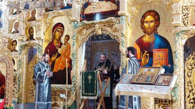 (Audio) „Să fim cu luare-aminte în aceste zile la înțelesurile de taină” – PS Nichifor