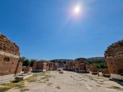 (Foto) Locul în care s-a ţinut Sinodul al III-lea Ecumenic – ruinele Bisericii Maicii Domnului din Efes, Turcia