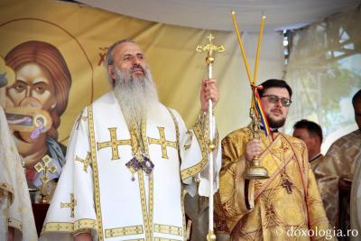 (Video) IPS Teofan: „Rugăciunea și smerenia ne fac robi ai lui Dumnezeu”