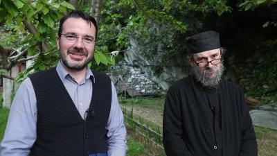 (Video) „Ferestre către suflet” cu părintele Teologos (Muntele Athos) – „Ce căutăm în mediul online?”