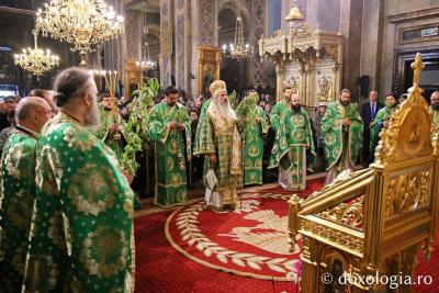 Duminica Floriilor la Catedrala Mitropolitană din Iași