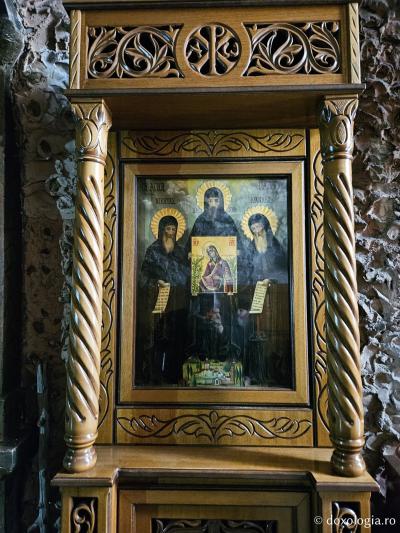 Sfinții Cuvioși Nichita, Ioan și Iosif din Chios