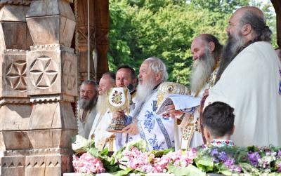 IPS Andrei: „Credința lucrează prin fapte, iar criteriul adevăratei credințe este jertfa”