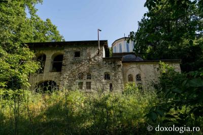 Schitul Chornyi Vyr din Athos