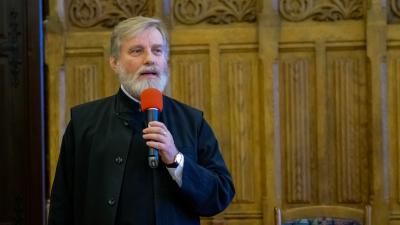 pr Ion Vicovan
