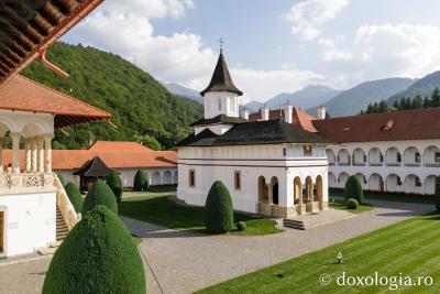 Mănăstirea Brâncoveanu – Sâmbăta de Sus / Foto: pr. Silviu Cluci Mănăstirea Brâncoveanu – Sâmbăta de Sus