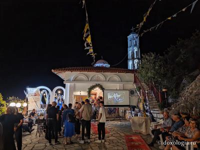 Sub ocrotirea Maicii Domnului și a Sfântului Dimitrie –  biserica situată pe un deal deasupra orașului Sidirokastro