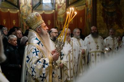 (Video) Rugăciune și binecuvântare la hramul Mănăstirii „Sfinții Trei Ierarhi” din Iași