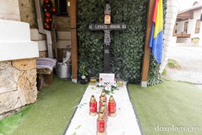 Mormântul Cuviosului Gherontie, cel nebun pentru Hristos