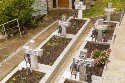 Cimitirul Mănăstirii Râmeț