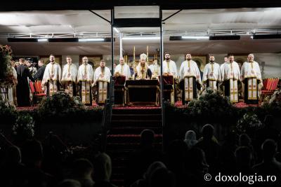 Slujbă de Priveghere în cinstea Sfântului Mare Mucenic Ioan cel Nou de la Suceava