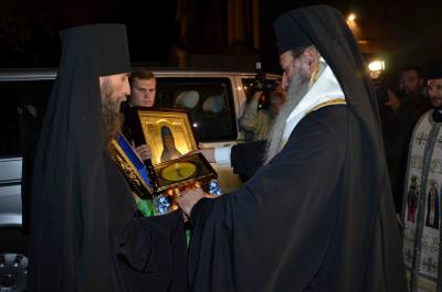 Moaştele Sfântului Teofil cel nebun pentru Hristos au ajuns la Iaşi