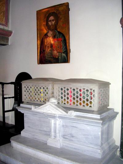 Moaștele Sfinților Grigorie Teologul și Ioan Gură de Aur - Catedrala Sfantul Gheorghe, Patriarhia Ecumenica de Constantinopol (actualul Istanbul), Turcia