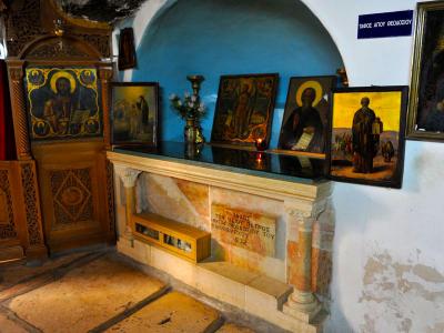 Mormântul Sfântului Cuvios Teodosie cel Mare