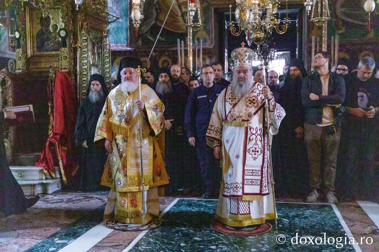 Delega ie A Patriarhiei Rom ne Prezent La M n stirea Vatoped La delega-ie-a-patriarhiei-rom-ne-prezent-la-m-n-stirea-vatoped-la